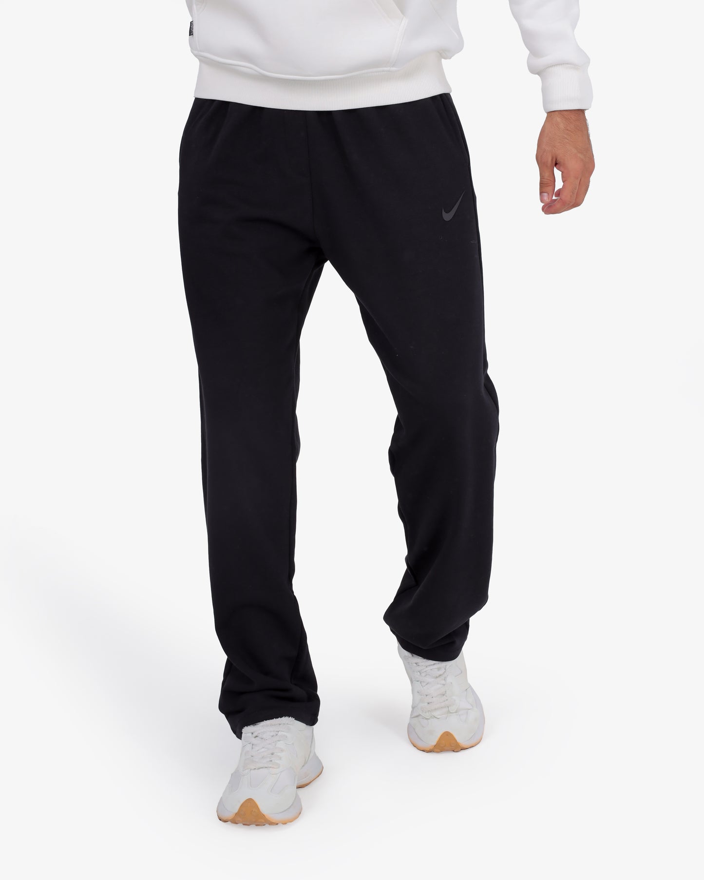 Illo Black Sweatpant
