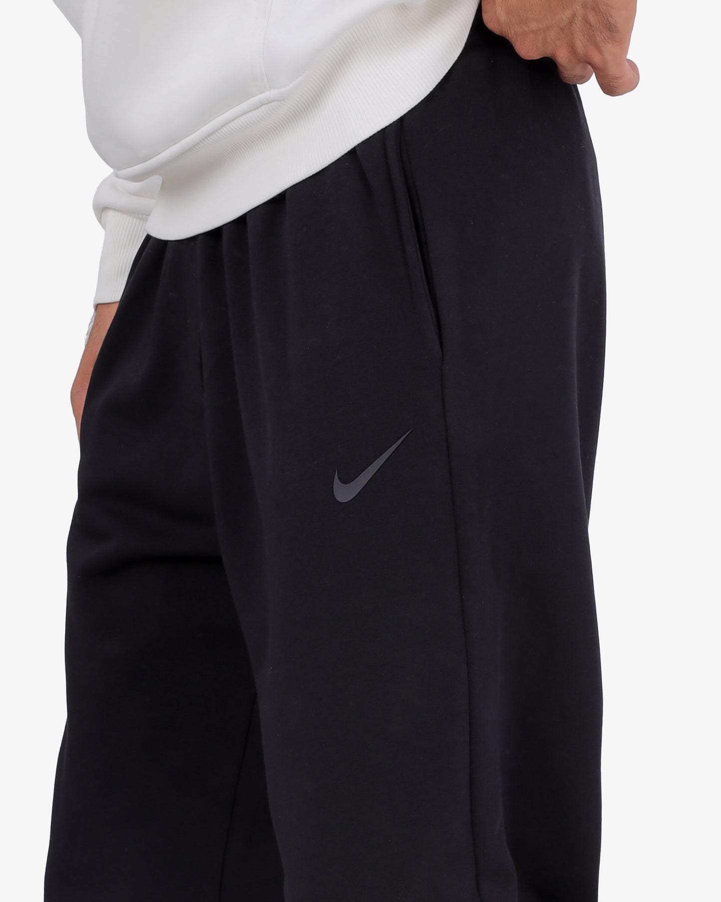 Illo Black Sweatpant